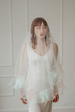 Load image into Gallery viewer, Odette ruffle veil with blusher