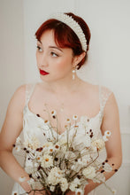 Load image into Gallery viewer, Celine pearl headband
