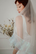 Load image into Gallery viewer, Odette ruffle veil with blusher