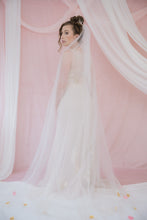 Load image into Gallery viewer, Delilah pink, gold and ivory petal veil