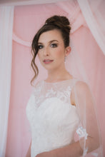 Load image into Gallery viewer, Bella silver and white petal bridal veil
