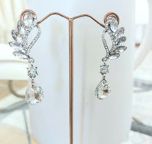 Load image into Gallery viewer, Crystal drop bridal earrings