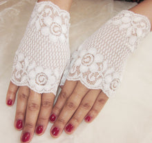 Load image into Gallery viewer, white bridal gloves
