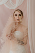 Load image into Gallery viewer, Georgia long blush wedding veil

