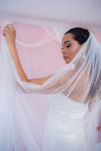 Load image into Gallery viewer, Veil fabric samples
