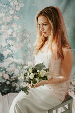 Load image into Gallery viewer, Zadie rose pink fingertip pearl veil
