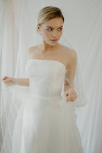 Load image into Gallery viewer, Piper pearl chapel length veil
