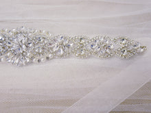 Load image into Gallery viewer, Silver crystal and pearl bridal belt
