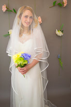 Load image into Gallery viewer, double layer wedding veil
