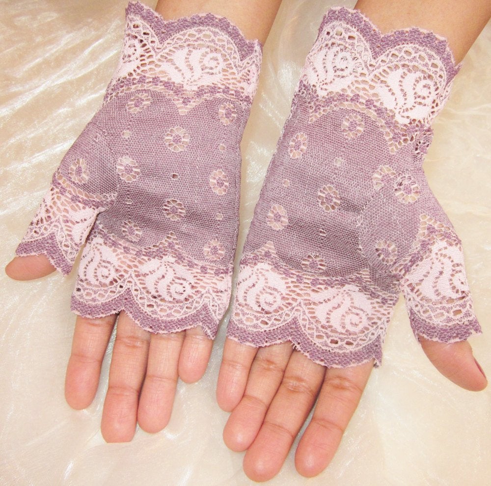 Bridal purple and pink lace gloves