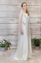 Load image into Gallery viewer, chapel length veil with crystals
