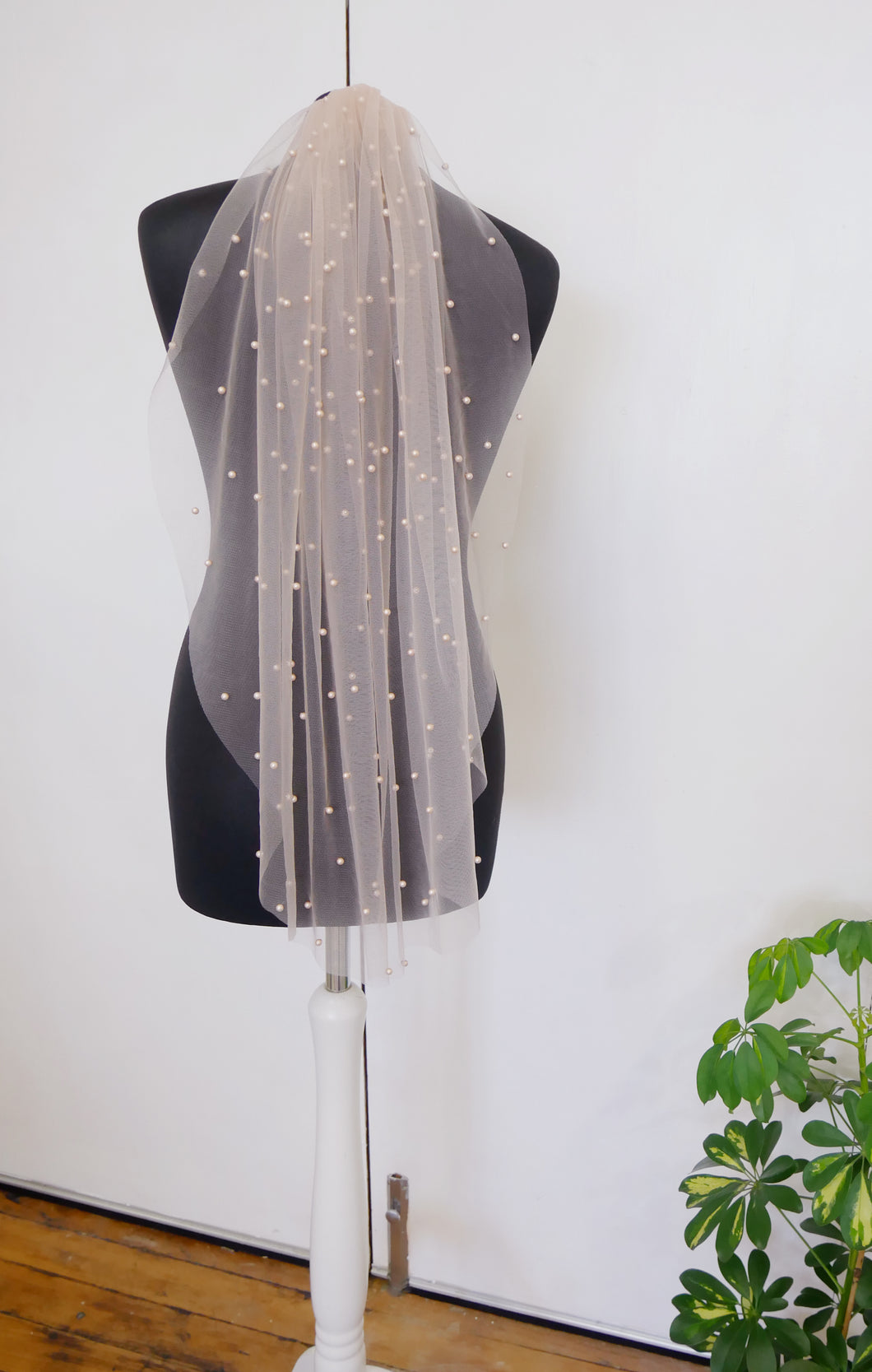 pearl veil
