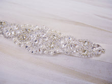 Load image into Gallery viewer, Silver crystal and pearl bridal belt

