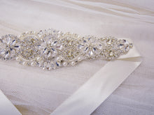 Load image into Gallery viewer, Silver crystal and pearl bridal belt

